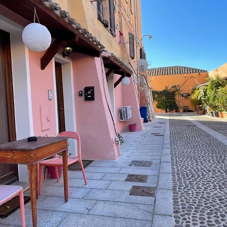 The Heart Of Cagliari, Cozy 2 Bedroom Apartment Ngoại thất bức ảnh