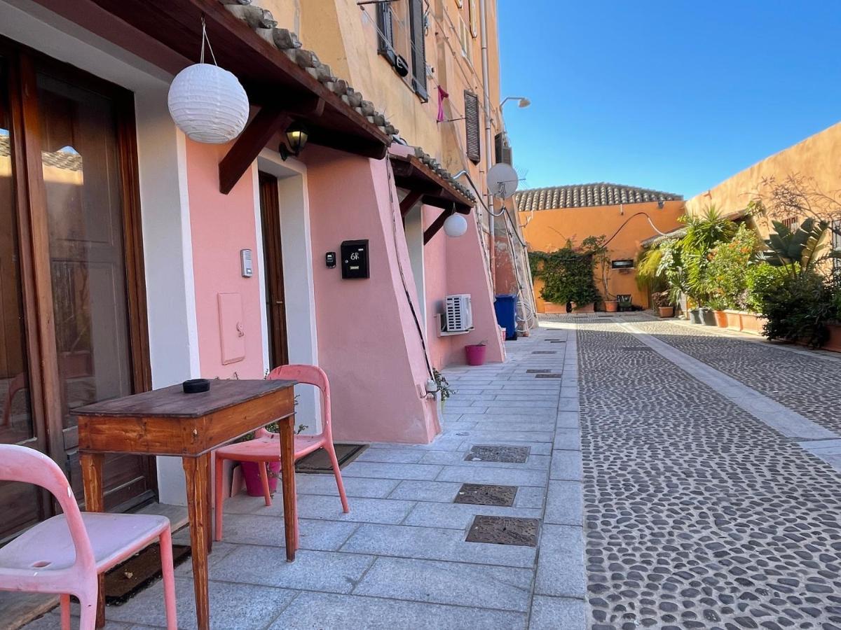 The Heart Of Cagliari, Cozy 2 Bedroom Apartment Ngoại thất bức ảnh